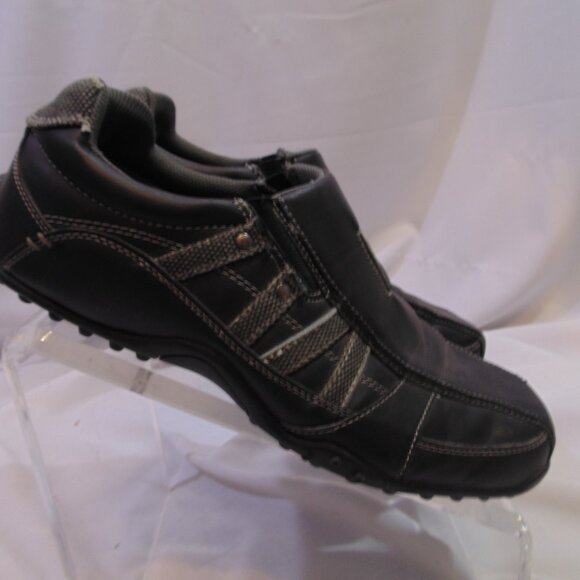 Day Five Sneaker Shoes Mens Size 11M Black Slip On Gripped Casual Athletic - Picture 2 of 8